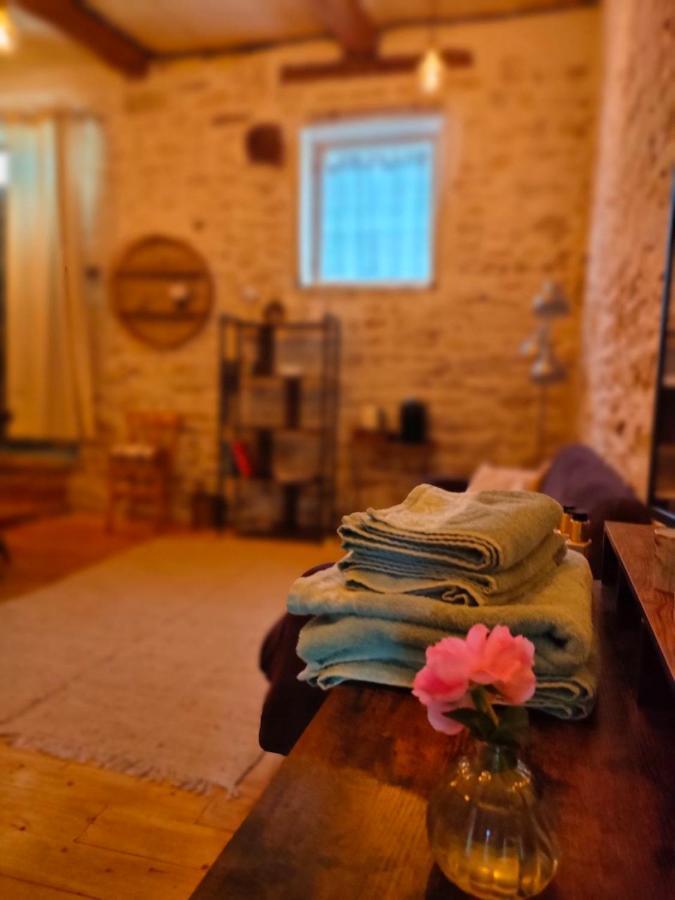 La Chamade En Beaujolais Bed & Breakfast Анс Екстериор снимка